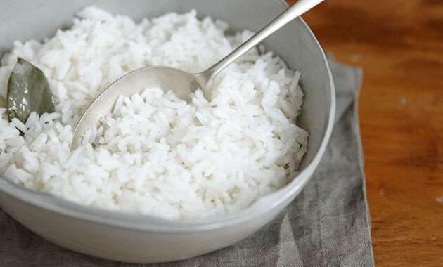 Receita de Arroz branco soltinho (4 porções)