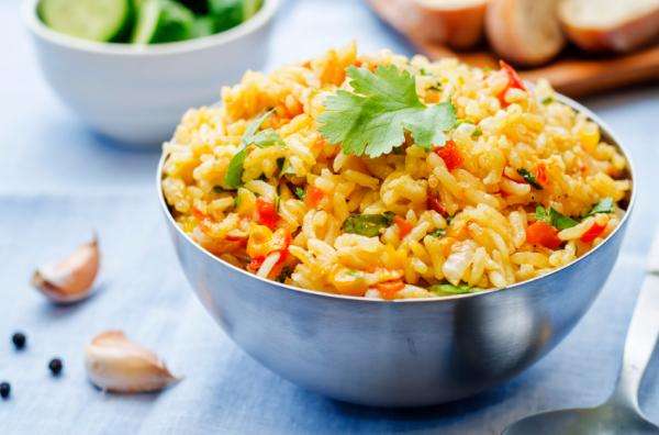 Receita de Arroz com cenoura ralada