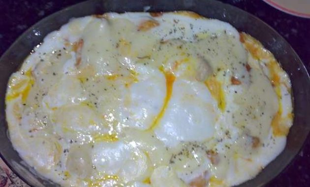 Receita de Frango ao molho branco gratinado