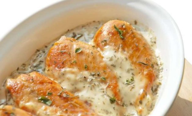 Receita de Frango ao molho de vinho