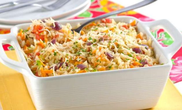 Receita de Arroz nutritivo com cenoura e abobrinha