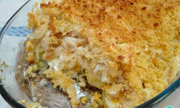 Receita de Bacalhau com broa de milho no forno