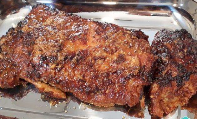 Receita de Costelinha de porco no forno simples e suculenta