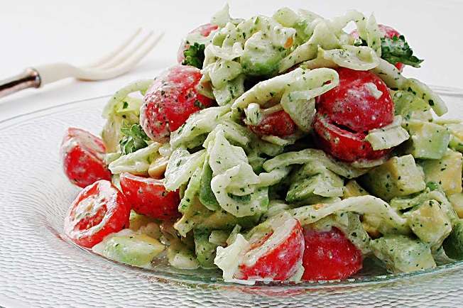 Receita de Salada de abacates Bem Fácil