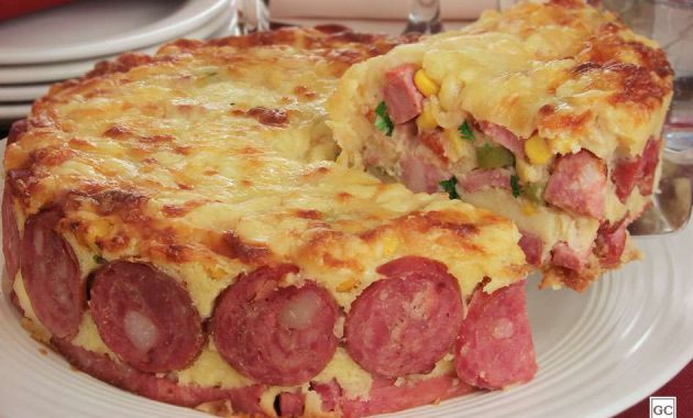 Receita de Torta de calabresa cremosa