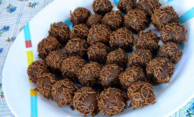 Receita de brigadeiro sem leite Delicioso e fácil da Dona Júlia