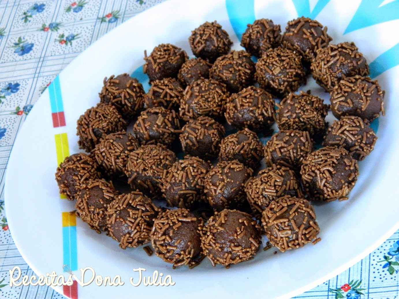 Receita de brigadeiro sem leite Delicioso e fácil da Dona Júlia