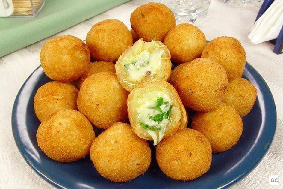 Receita de Bolinha de queijo com ervas 