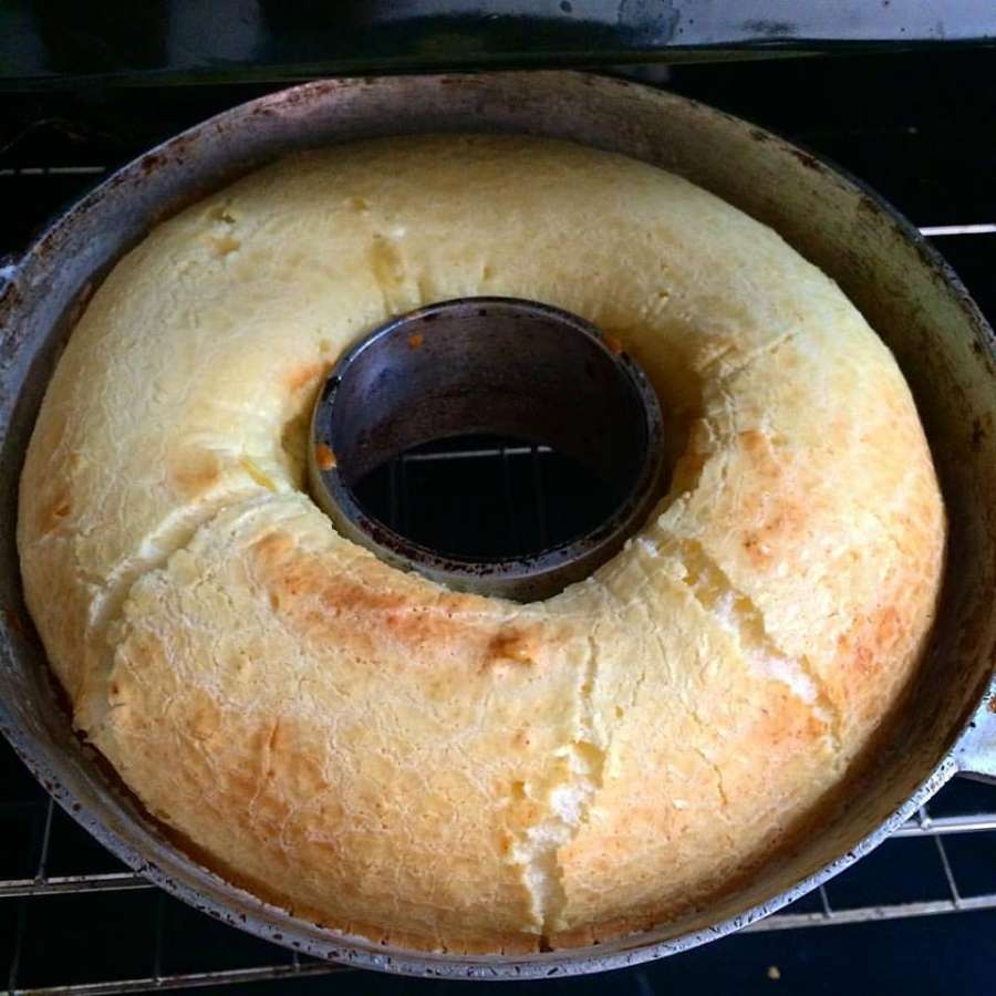 Receita de Bolo Pão de Queijo muito Fofo