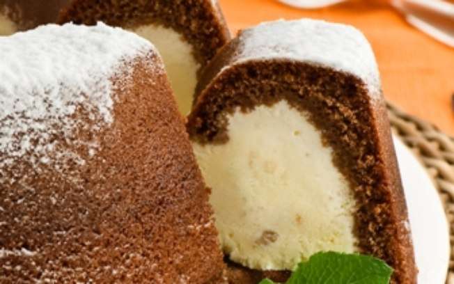 Receita de Bolo de Sorvete com Brigadeiro