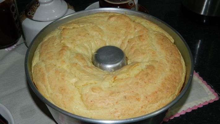 Receita de Bolo de pão de queijo simples