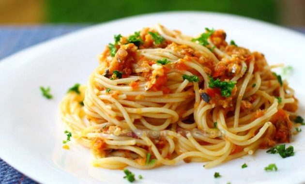Receita de Macarrão com Sardinha e Creme de Leite