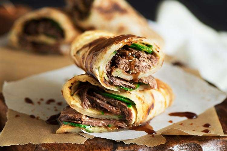 Receita de Panqueca recheada com carne moída e queijo