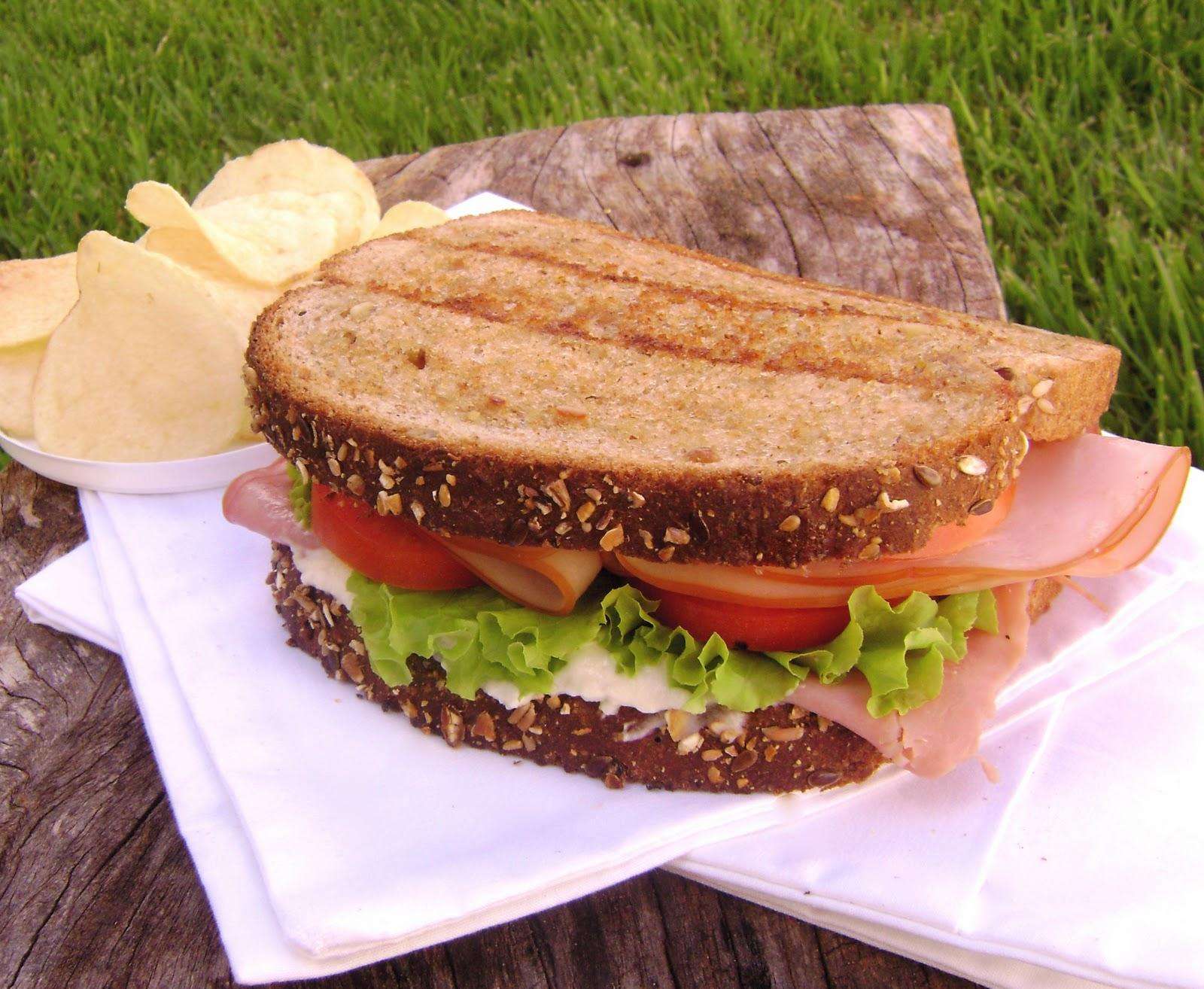 Receita de Sanduíche de peru e queijo