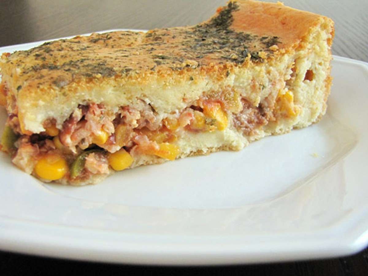 Receita de Torta de Carne Moída de Liquidificador Fácil