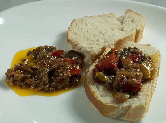 Receita de Antepasto de berinjela simples e Caseira