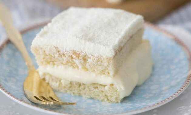 Receita de Bolo de leite ninho simples, rápido e fofinho