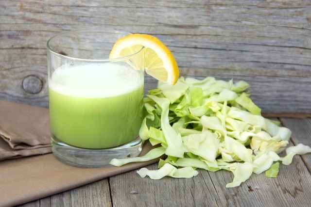 Receita de Suco de Limão com couve