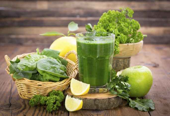Receita de Suco de Limão com maçã e brócolis