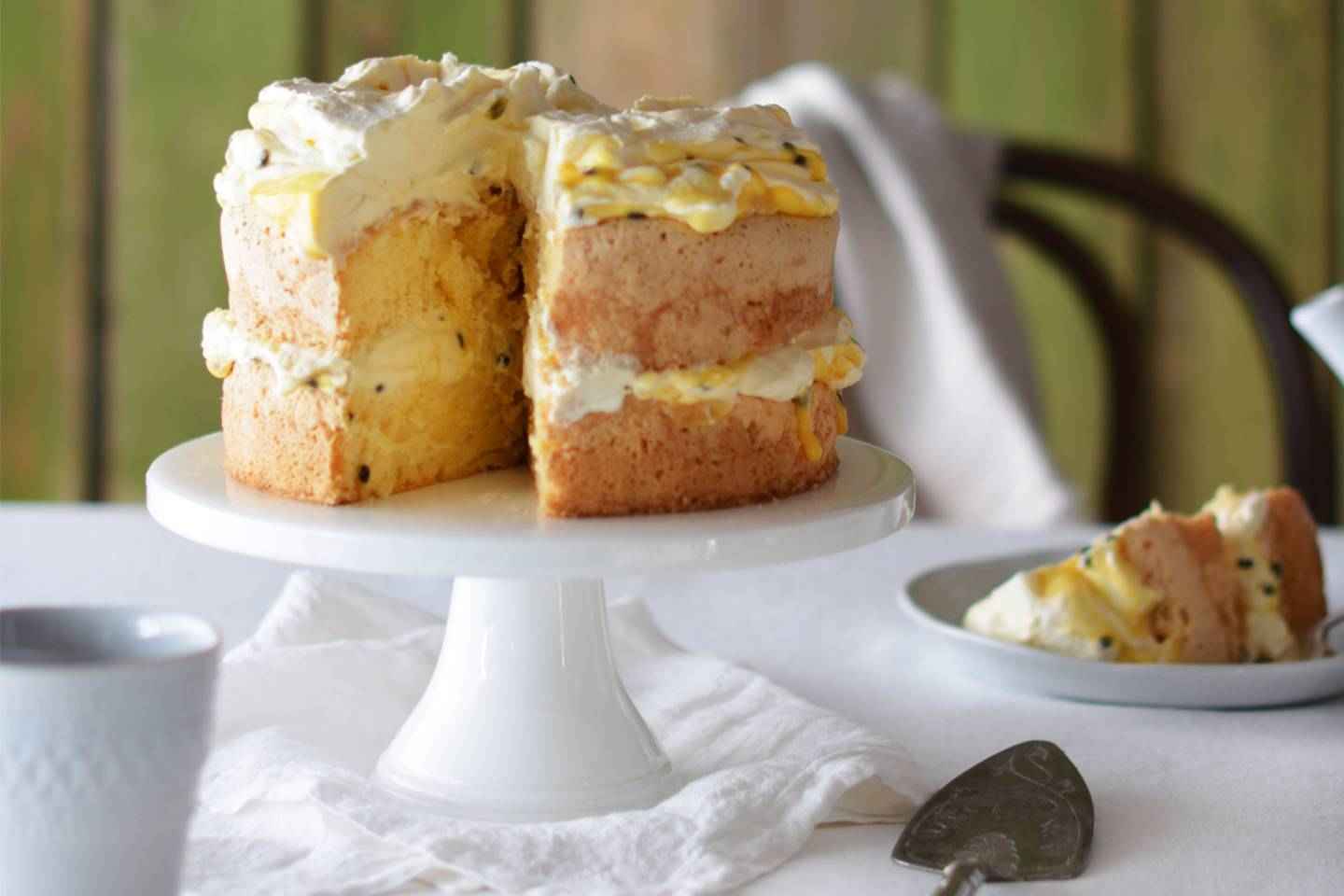 Receita de Bolo de maracujá com cobertura de maracujá