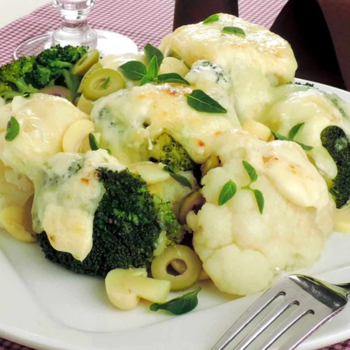 Receita de Brócolis Gratinada com couve flor