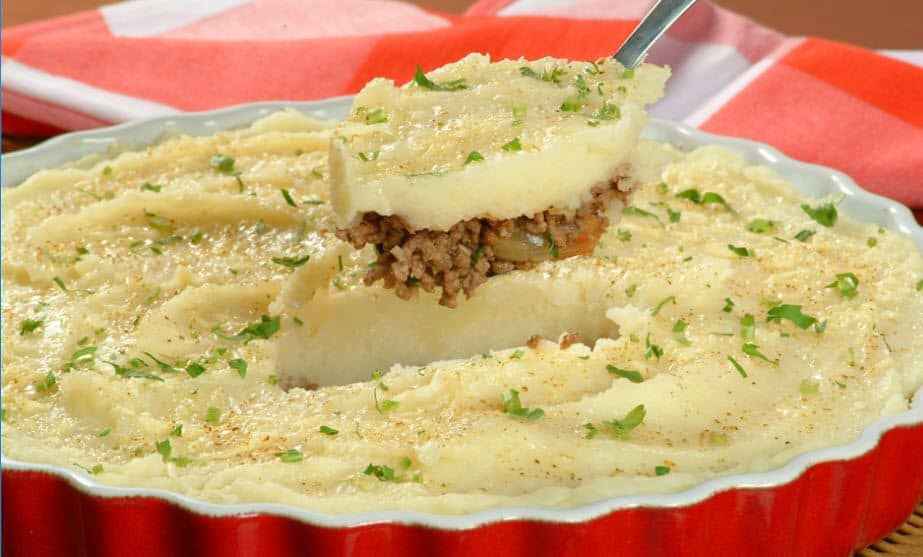 Receita de Escondidinho de carne moída com batatas Deliciosas