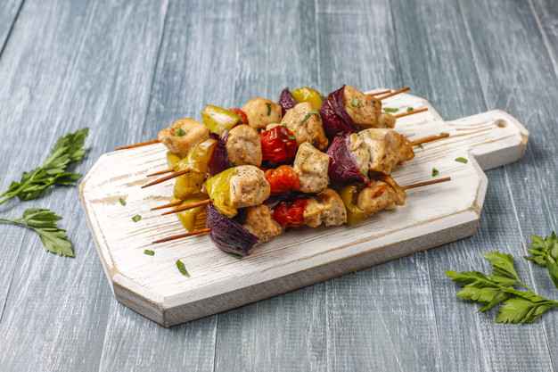 Receita de Espetinho de Frango tipo Carne