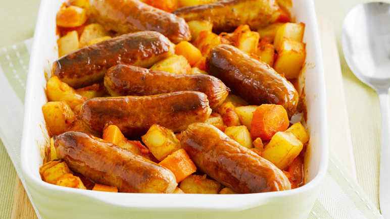 Receita de Linguiça no Forno com Batata e Maionese 