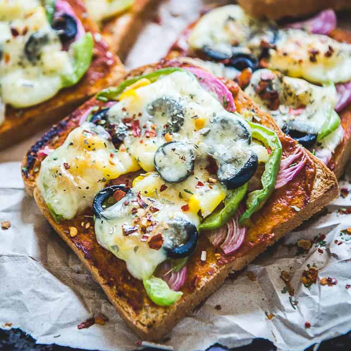 Receita de Pizza de Pão de Forma M de Mulher