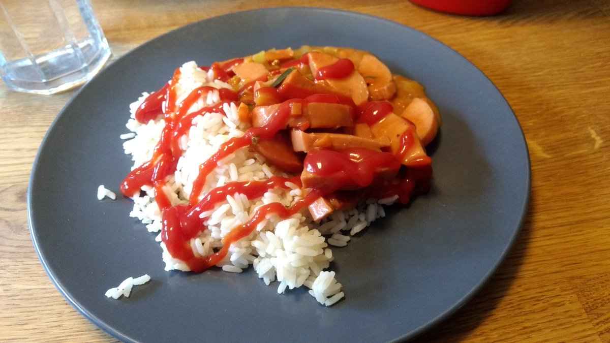 Receita de Strogonoff de Salsicha Tradicional