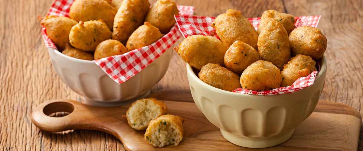 Receita de Bolinho de Mandioca da Ana Maria Braga