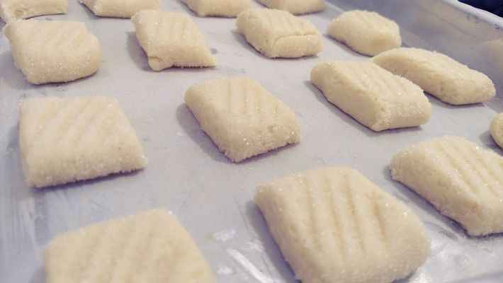 Receita de Bolacha de Nata com Goiabada