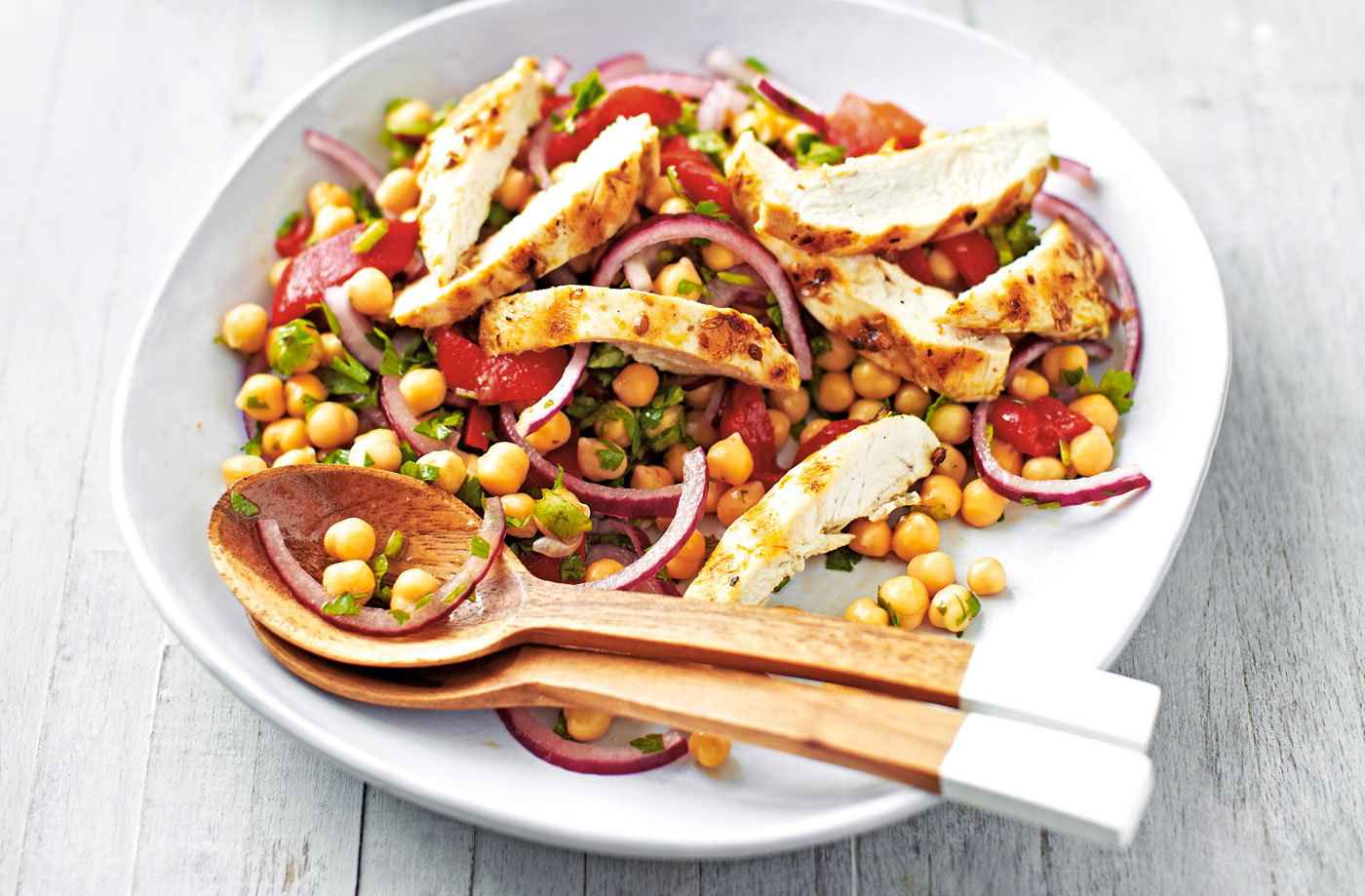 Receita de Salada de Frango com Grão de Bico 