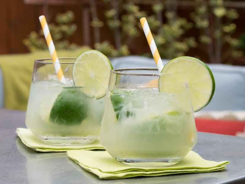 Como fazer Caipirinha com Gelo bem Gostoso