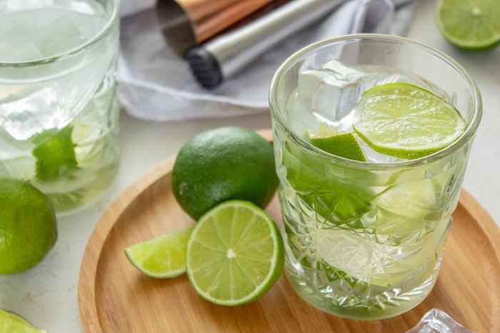 Como fazer Caipirinha original Brasileira