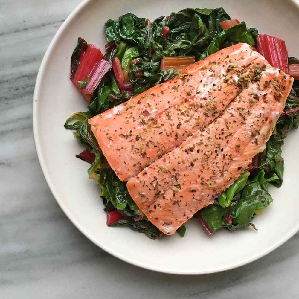 Receitas com Acelga na Salada e Salmão