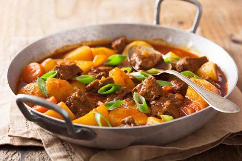 Janta rápida e Fácil de Carne de Panela com Batata