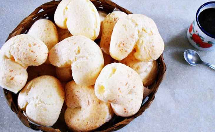 Receita de Biscoito de Polvilho Assado com Queijo