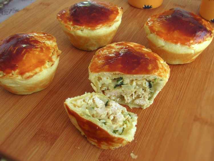 Receita de Empadinha de Frango da Vovô