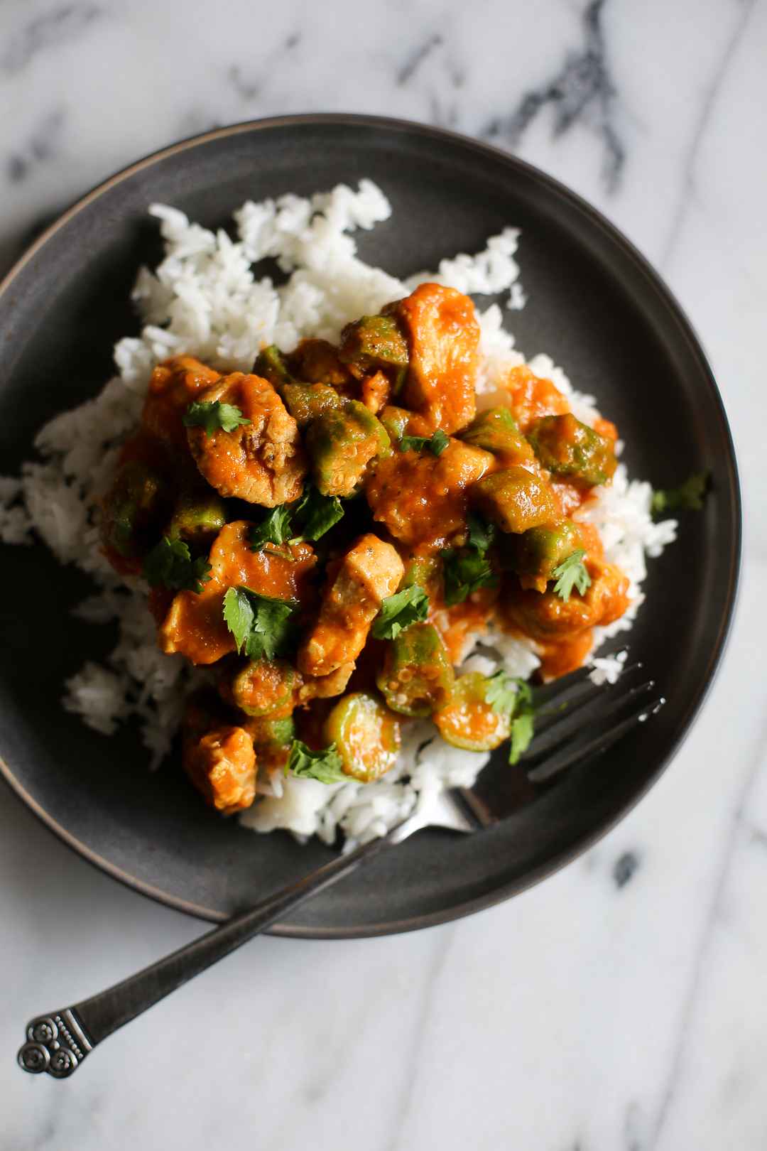 Receita de Frango com Quiabo para almoço rápido