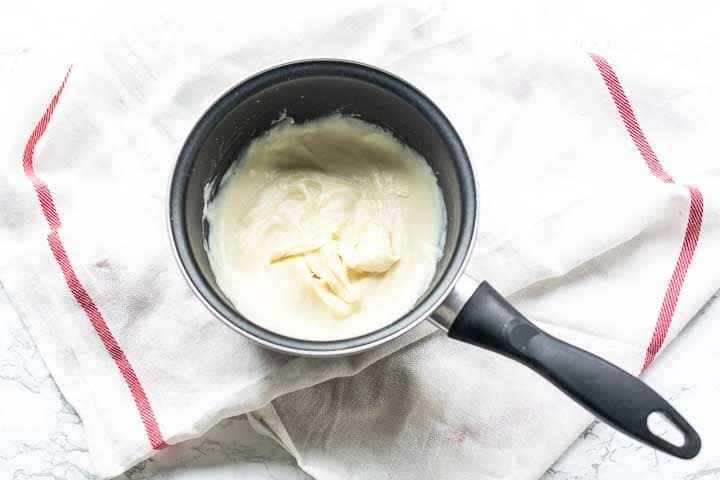 Como fazer molho branco para macarrão