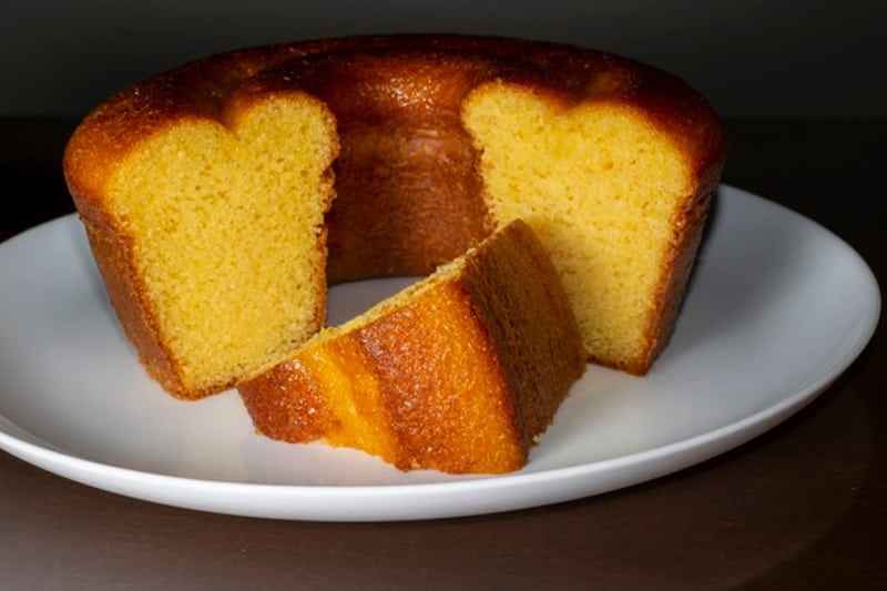 Bolo de Fubá simples
